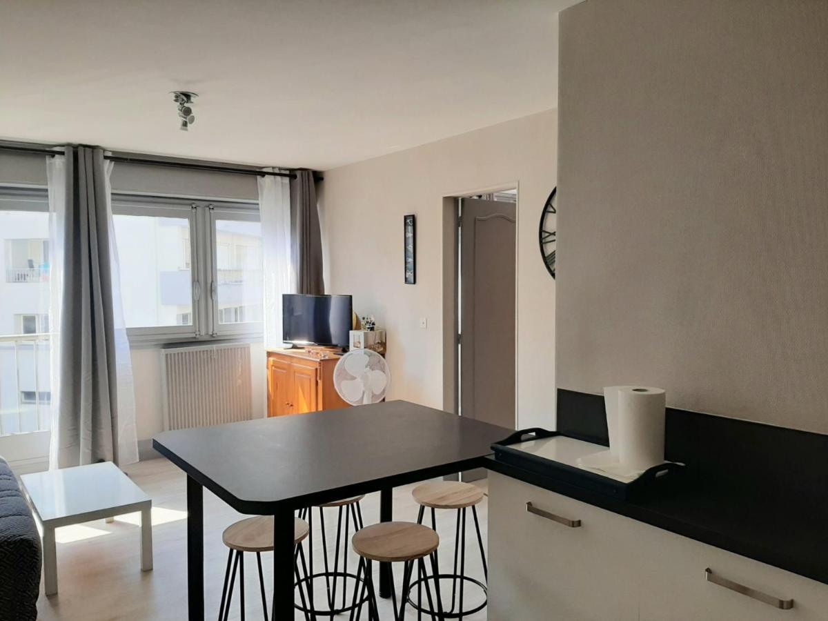 Appartement Confortable En Plein Centre De Saint-Jean-De-Luz, A Deux Pas De La Plage Et Des Commerces - Fr-1-239-586 Kültér fotó